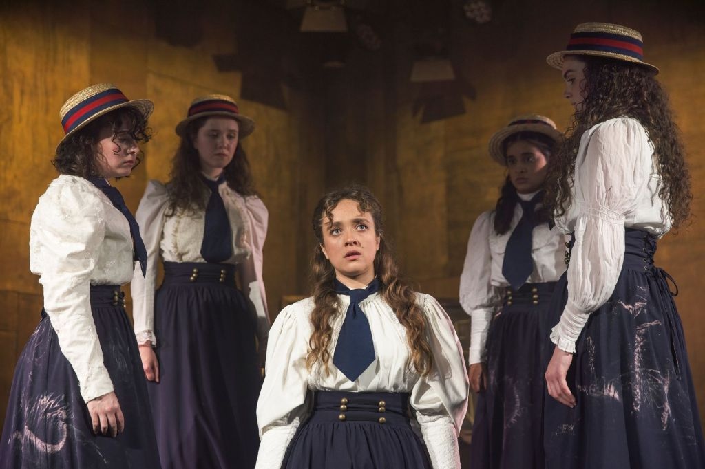 Picnic AT HANGING&nbsp;ROCK